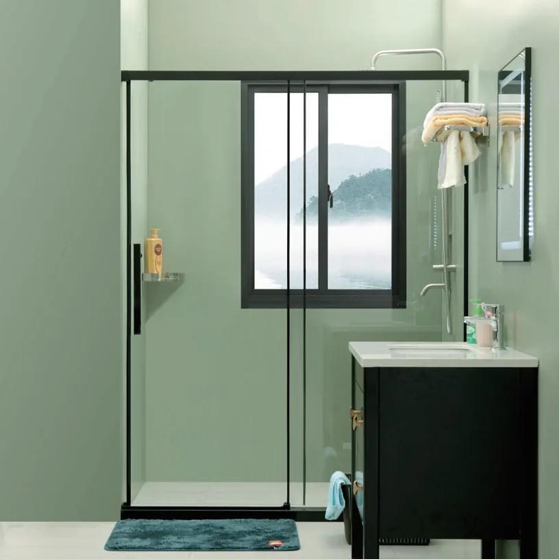 Tub Door — Designed for Seamless Access
